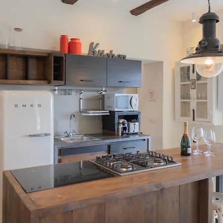 Zaira House By Elbasummer Дом отдыха *